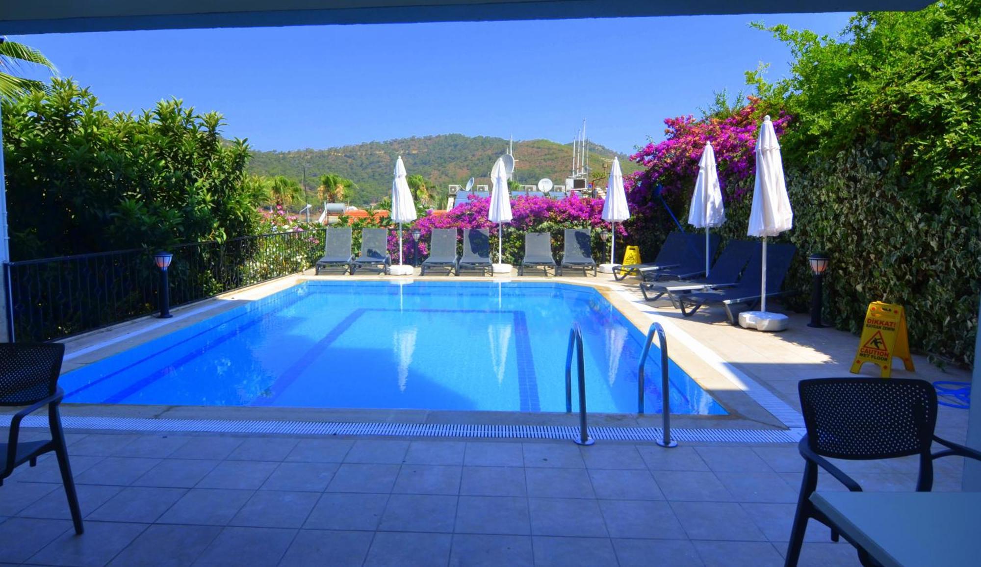 Royalis Boutique 3*